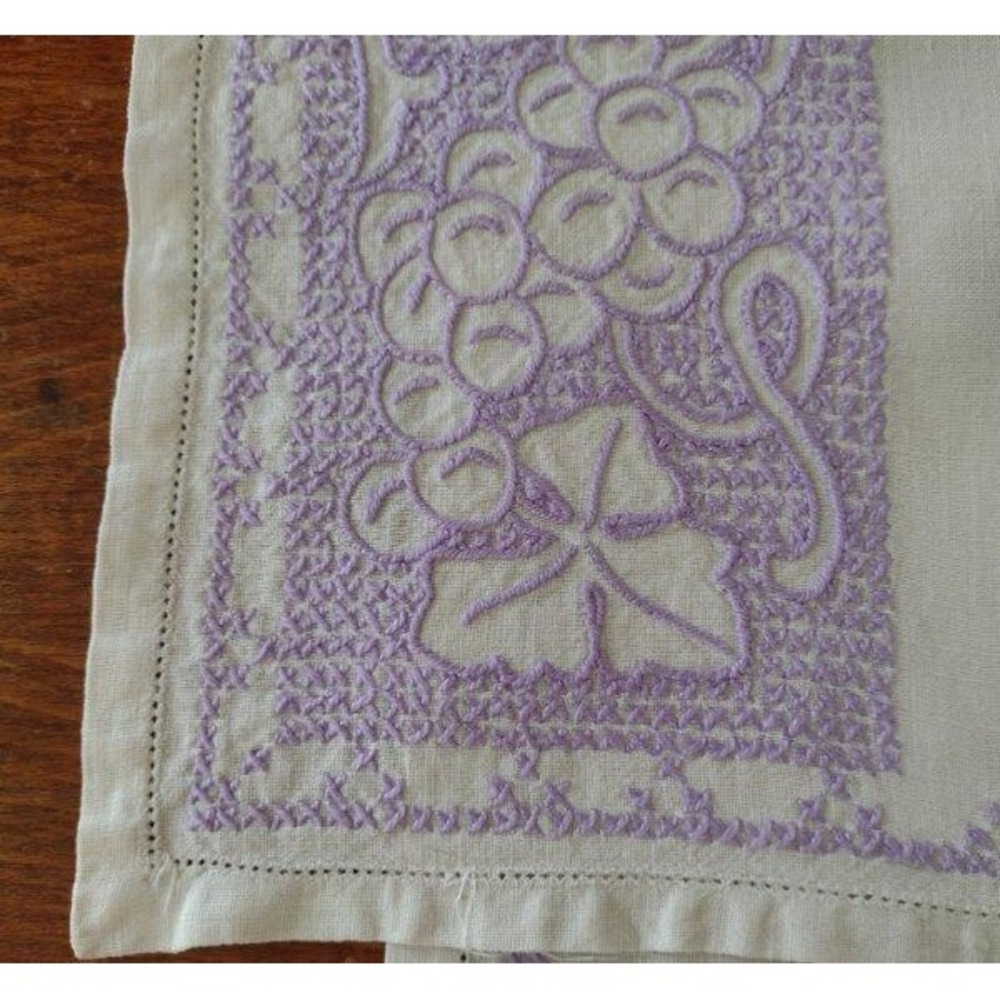 True Vintage Linen Dresser Table Doily Set Purple Grapes Leaves Embroidery